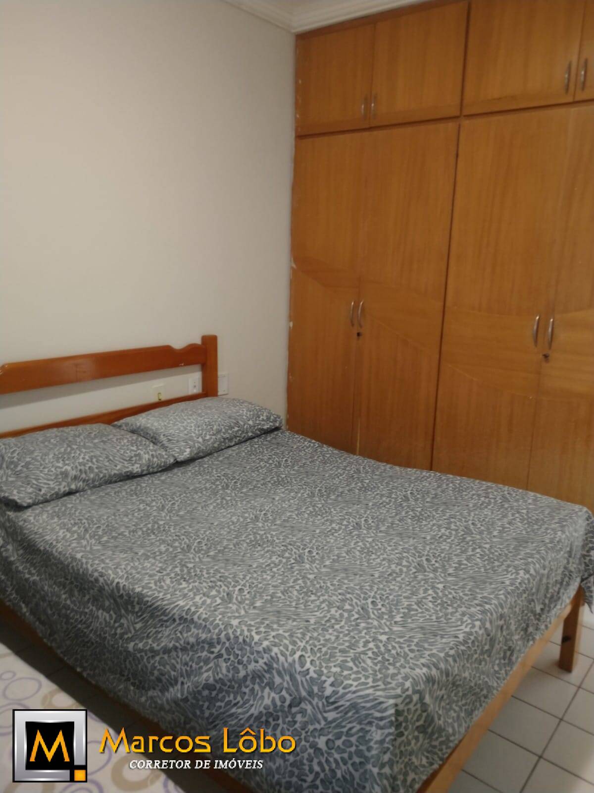 Apartamento para alugar com 2 quartos, 70m² - Foto 9