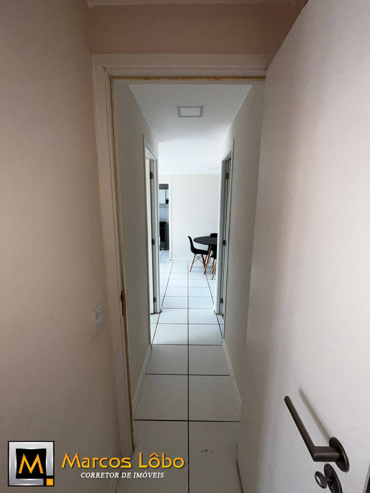 Apartamento à venda com 2 quartos, 56m² - Foto 23